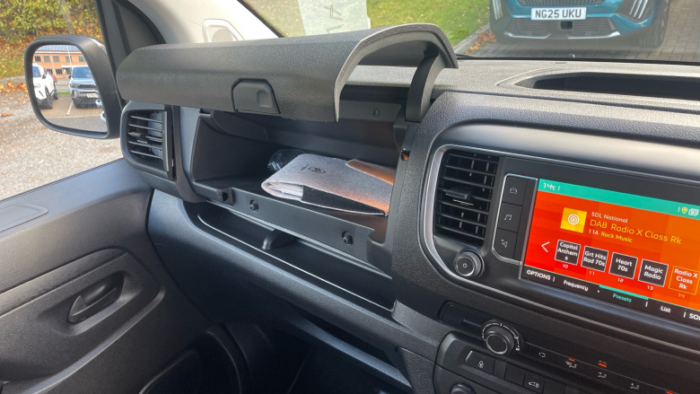 Citroen Dispatch Xl Diesel 1400 2.0 BlueHDi 145 Van Driver Edition EAT8